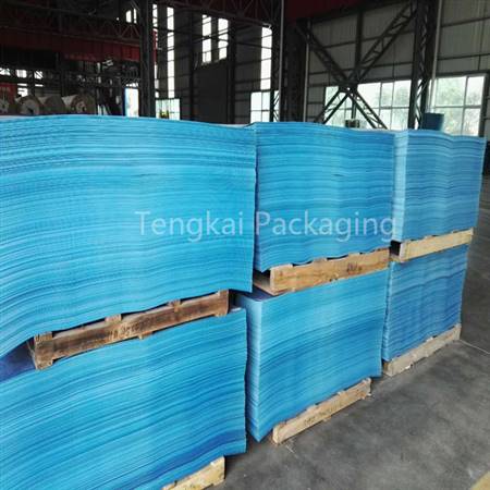 Plastic side guards