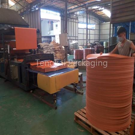 Round plastic sheeting
